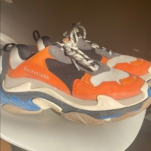Balenciaga triple s sneakers size 40